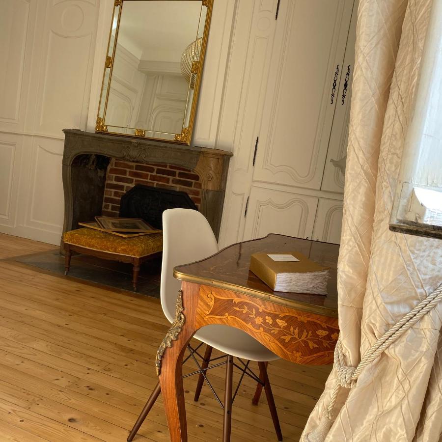 L'Appartement By Merveilles De Marie Lons-le-Saunier Dış mekan fotoğraf